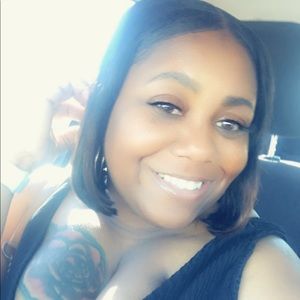 Meet your Posher, Natashia